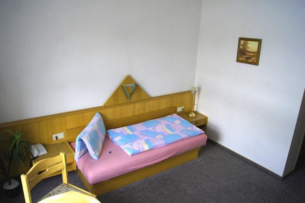 Hotel Fasold Sulzfeld  Δωμάτιο φωτογραφία