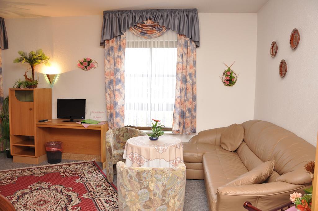 Hotel Fasold Sulzfeld  Δωμάτιο φωτογραφία